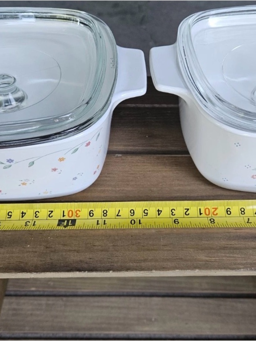 Corning Ware Floral Casserole Dish Lot of 2 A-1½-B 1.5 Liter with lids